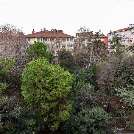 Charming Apartment Surrounded By Vibrant Attractions In Kadikoy Istanbul Exteriör bild